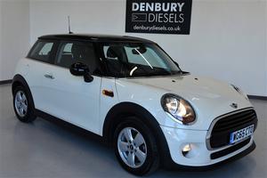 Mini Hatch COOPER (20 ROAD TAX/ 1 LADY OWNER/ UP TO 74.3MPG)