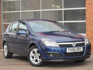 Vauxhall Astra 1.4i 16V SXi 5dr + LOW MILEAGE EXAMPLE +