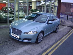 Jaguar XF 2.2d Luxury 4dr Auto