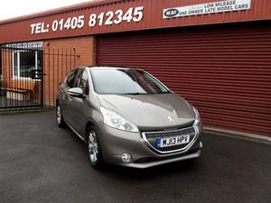 Peugeot  VTi Allure 5dr PANORAMIC GLASS ROOF / LOW