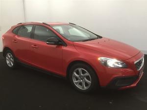 Volvo V40 D2 CROSS COUNTRY SE DIESEL TAX EXEMPT
