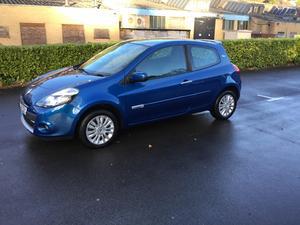 Renault Clio  in Stroud | Friday-Ad