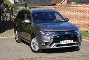 Mitsubishi Outlander 4HS  BHP 5 DOOR Auto