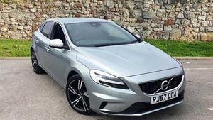 Volvo V40 (Winter Pack, Front and Rear Park Assist, Cruise