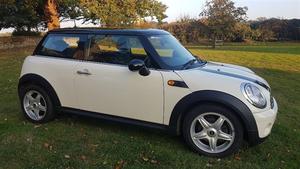 Mini Hatch 1.6 Cooper