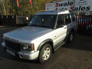 Land Rover Discovery 2.5 TD5 GS 7STR 5d 136 BHP