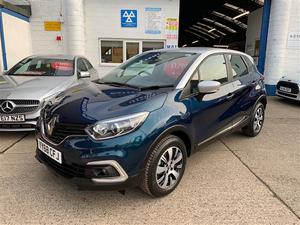 Renault Captur 0.9 TCE 90 Play DELIVERY MILES, SEPTEMBER