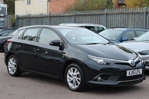 Toyota Auris 1.8 VVT-i HSD Icon CVT 5dr Auto