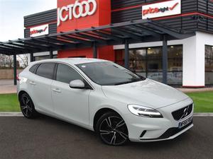 Volvo V40 D2 R-DESIGN PRO Manual