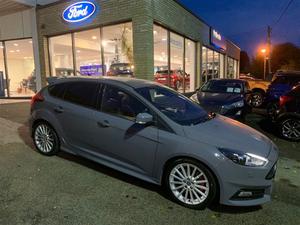 Ford Focus 2.0T 250ps EcoBoost ST-3 5dr