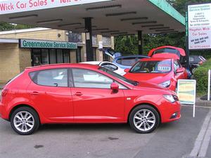 Seat Ibiza v Toca 5dr