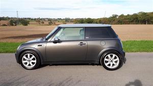 Mini Hatch 1.6 Cooper Park Lane 3dr