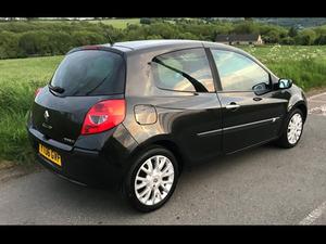 Renault Clio S 1.6 in Cirencester | Friday-Ad