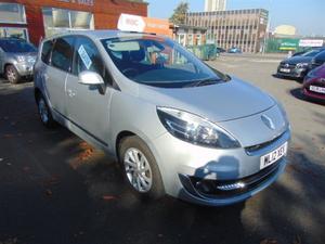 Renault Grand Scenic DYNAMIQUE TOMTOM DCI