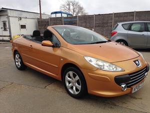 Peugeot 307 CONVERTIBLE  in Brighton | Friday-Ad