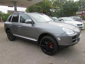 Porsche Cayenne 4.5 S Tiptronic S AWD 5dr