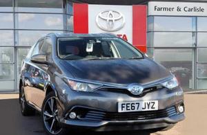 Toyota Auris 1.8 VVT-i HSD Design Touring Sports Auto