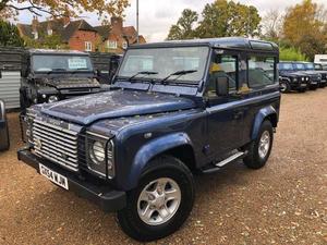 Land Rover Defender  in Horsham | Friday-Ad