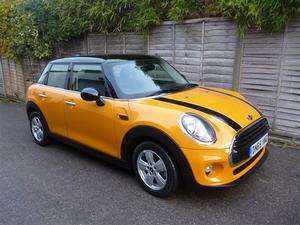 Mini Hatch COOPER D ONLY  MILES FROM NEW
