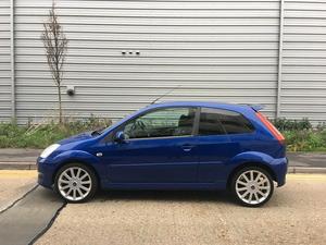  Ford Fiesta 2.0 ST 150 in London | Friday-Ad
