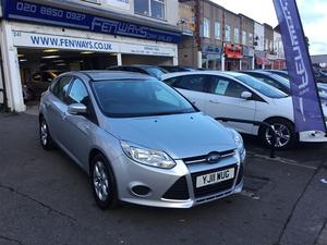 Ford Focus 1.6 Ti-VCT Edge Hatchback 5dr Petrol Manual (136