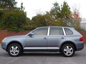 Porsche Cayenne 3.2 V6 Tiptronic S AWD 5dr