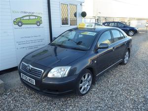 Toyota Avensis 2.0 TD Colour Collection 5dr