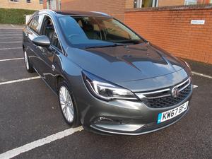 Vauxhall Astra 1.4T Elite Nav Tourer Automatic (ONLY