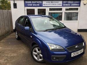 Ford Focus 1.6 ZETEC CLIMATE 5d 100 BHP