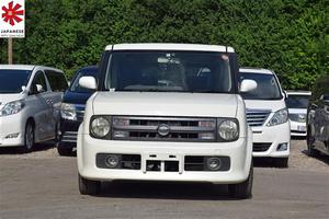 Nissan Cube 1.5 RS 4WD Automatic GRADE 4 7 Seater MPV