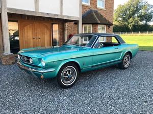  Ford Mustang coupe in Ashford | Friday-Ad