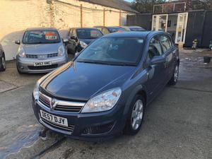 VAUXHALL ASTRA 1.4 BREEZE 57 REG