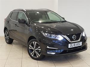 Nissan Qashqai 1.5 dCi N-Connecta [Glass Roof Pack] 5dr