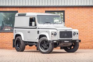 Land Rover Defender CLASSIC TWISTED 90 UTILITY