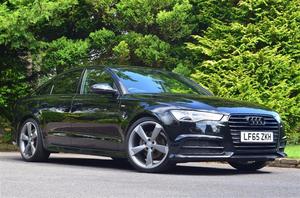 Audi A6 2.0 TDI ultra Black Edition S Tronic (s/s) 4dr Auto