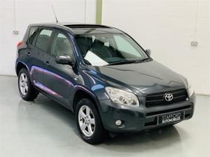 Toyota RAV 4 2.2 XT4 D-4D 5DR