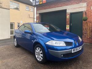 Renault Megane 1.6 VVT Dynamique 2dr