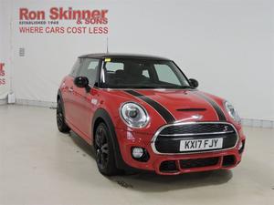 Mini Hatch 2.0 COOPER S 3d 189 BHP with JCW CHILI Pack +