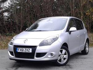 Renault Scenic 1.9 DYNAMIQUE TOMTOM DCI
