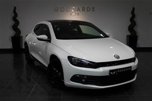 Volkswagen Scirocco 2.0 TSI 210 GT DSG Auto