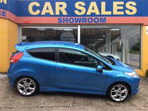 Ford Fiesta 1.6 Zetec S With Aircon And Park Assist