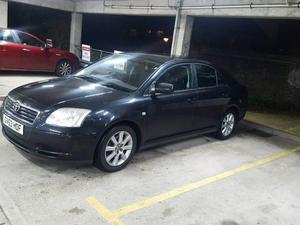 Toyota Avensis L 60k in Hove | Friday-Ad