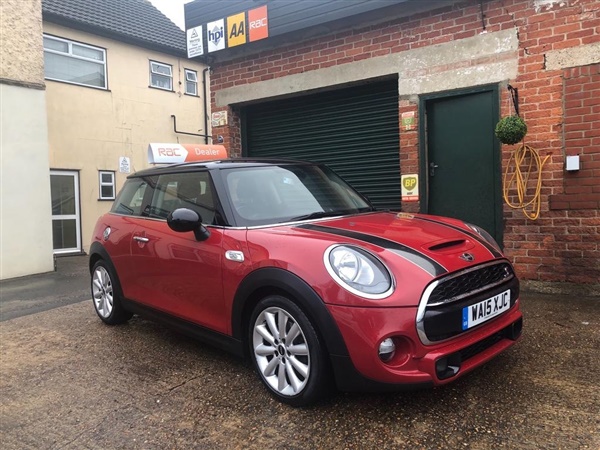 Mini Hatch 2.0 TD Cooper SD (s/s) 3dr