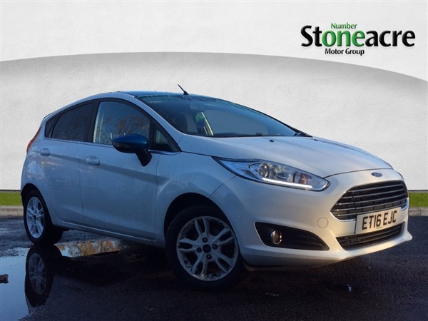 Ford Fiesta 1.0 EcoBoost Zetec Hatchback 5dr Petrol