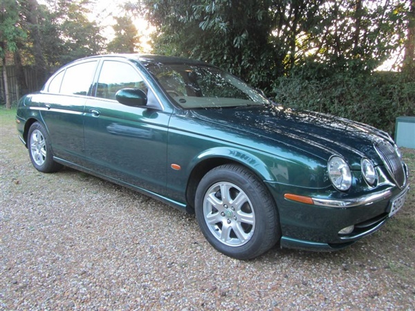 Jaguar S-Type - cc.SE-PLUS Saloon Auto. Gen.70K