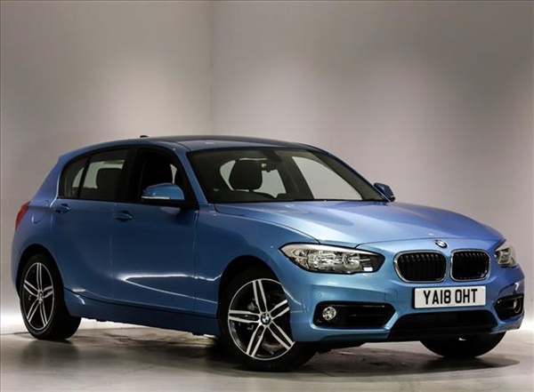 BMW 1 Series 118d Sport 5dr [Nav/Servotronic]