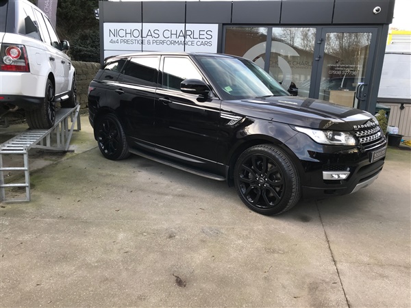 Land Rover Range Rover Sport 3.0 SDV6 HSE Auto