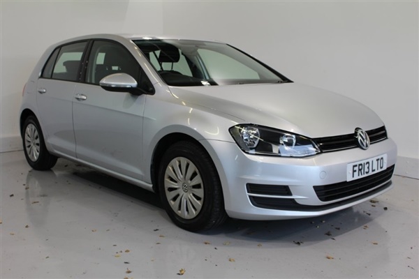 Volkswagen Golf 1.6 TDI S (s/s) 5dr