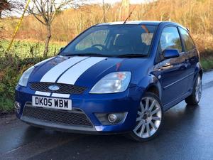 Ford Fiesta  in London | Friday-Ad