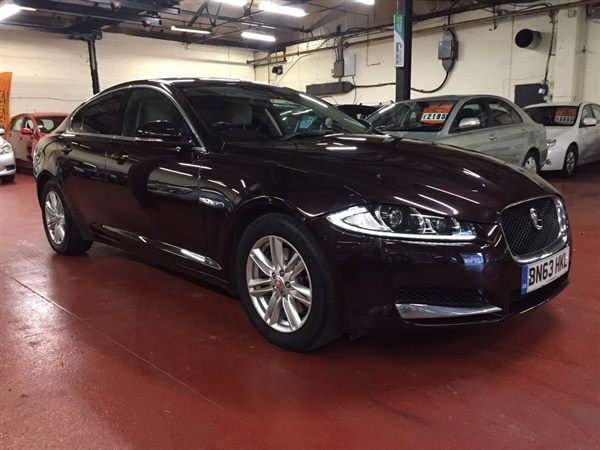 Jaguar XF 2.2 TD Luxury (s/s) 4dr Auto